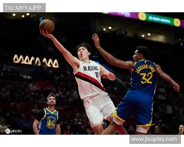 2019年NBA西部决赛勇士与开拓者对决回顾及精彩瞬间分析